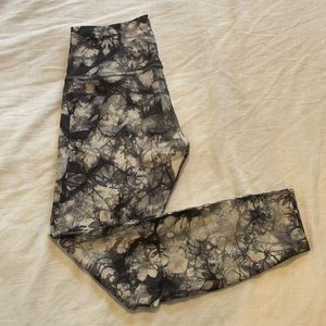 Wunder under shibori